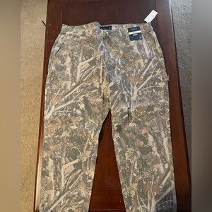Abercrombie & Fitch Athletic Loose Camo Pants